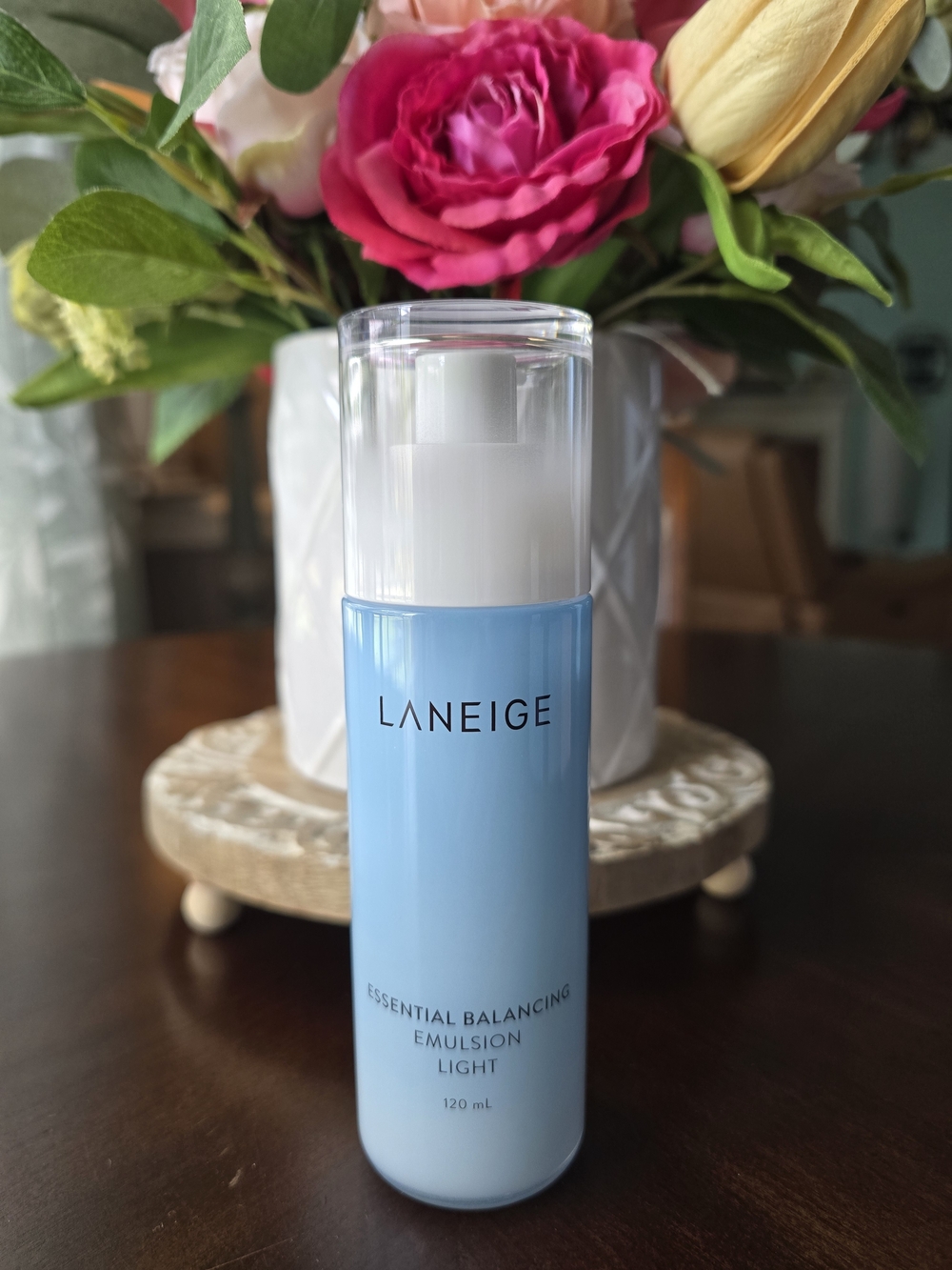 LANEIGE Essential Balancing Emulsion Light 120ml